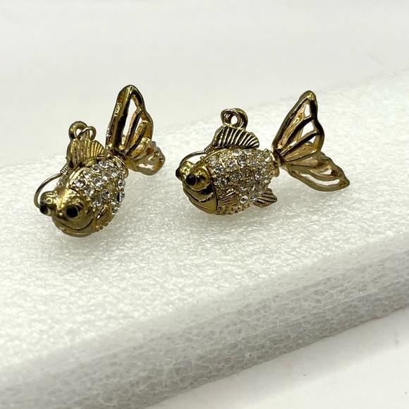 Gold Tone Crystal Fish Earrings with Whimsical Design 3 D Hook Earrings - Picture 7 of 10